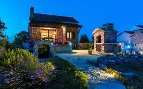 Holiday Home Vlatka